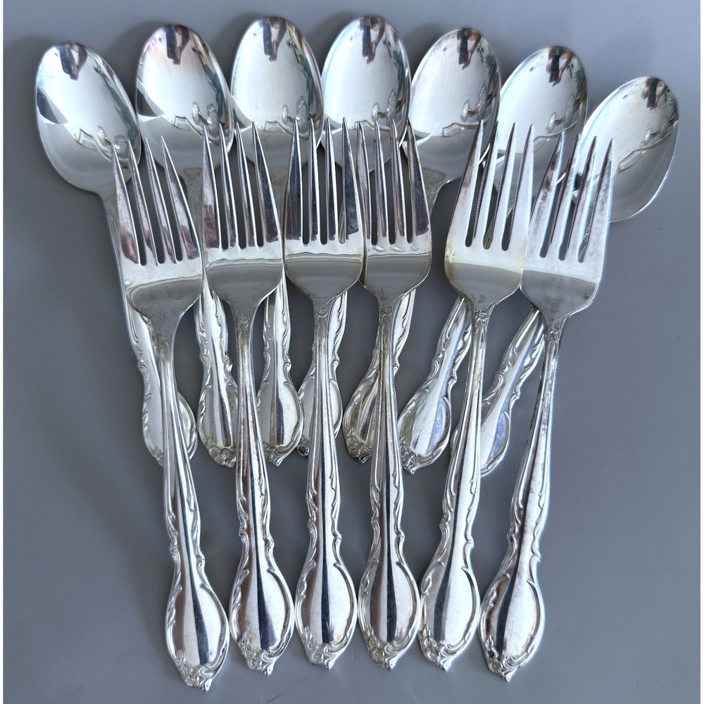 WM Rogers IS Eagle/Star Silverplate Leaf Scroll Floral Flatware Set 13pc